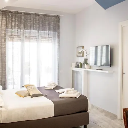 Il Sanfilippo Πανσιόν Νάπολη