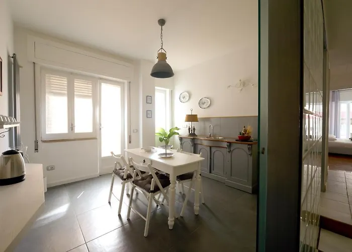 Il Sanfilippo 4* 나폴리